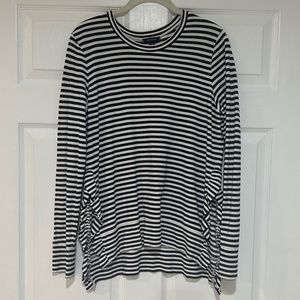 Stella & Dot Navy Blue & White Striped Side Slit Ruffle Top Size Medium